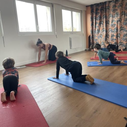 Yoga-Enfant-1024x768-1